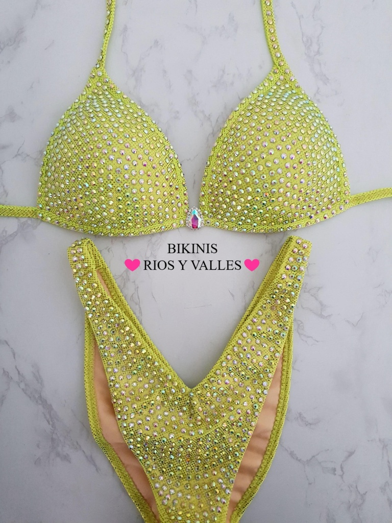 Neon Lemon